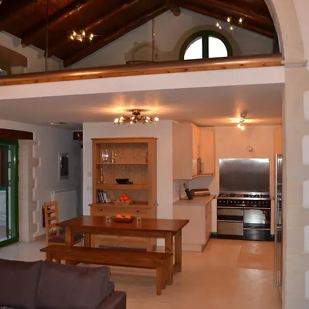 Villa Adrasteia *